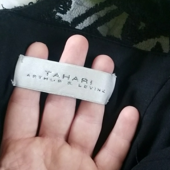 Dress - Picture 2 of 4